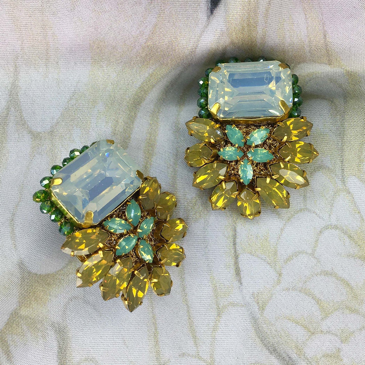 Claire Button Earrings